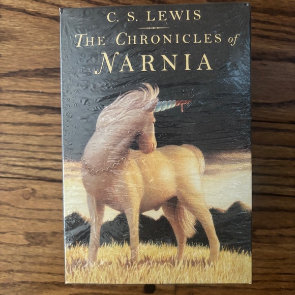 The Chronicles of Narnia by C.S. Lewis complete set unopened NWT - Picture 1 of 6